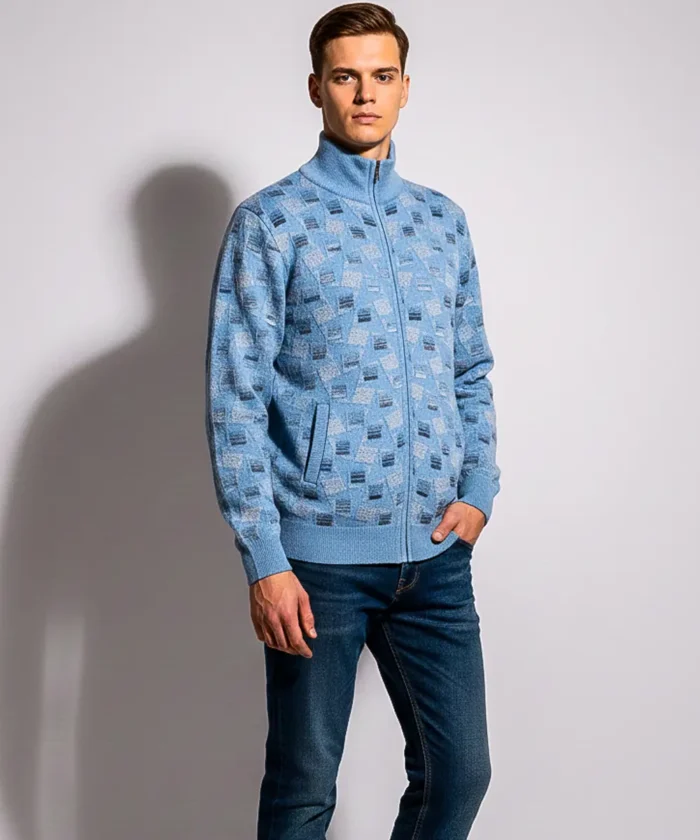 Men’s Blue Geometric Pattern Zip-Up Knit Sweater