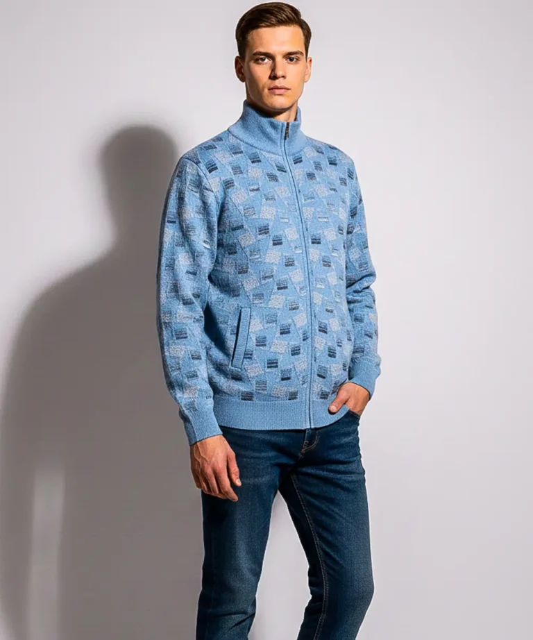 Men’s Blue Geometric Pattern Zip-Up Knit Sweater