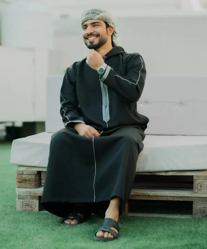 Premium Men’s Modern Thobe –BLACK WITH GREY | HOODIE